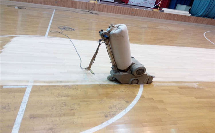 橡胶木篮球馆木地板双层龙骨结构