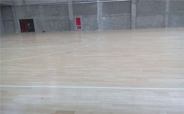 木地板篮球场划线用什么漆