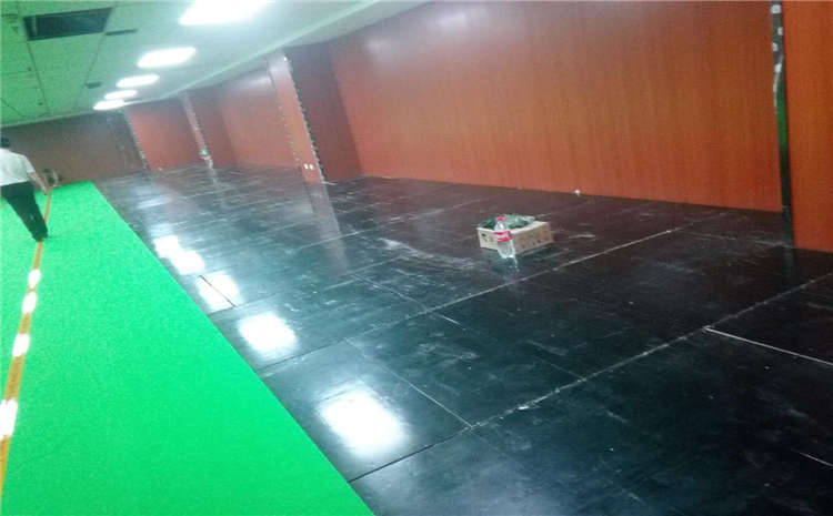 学校体育运动地板价格表