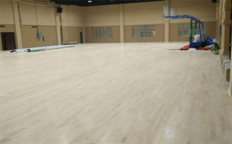专业的篮球场木地板施工技术方案